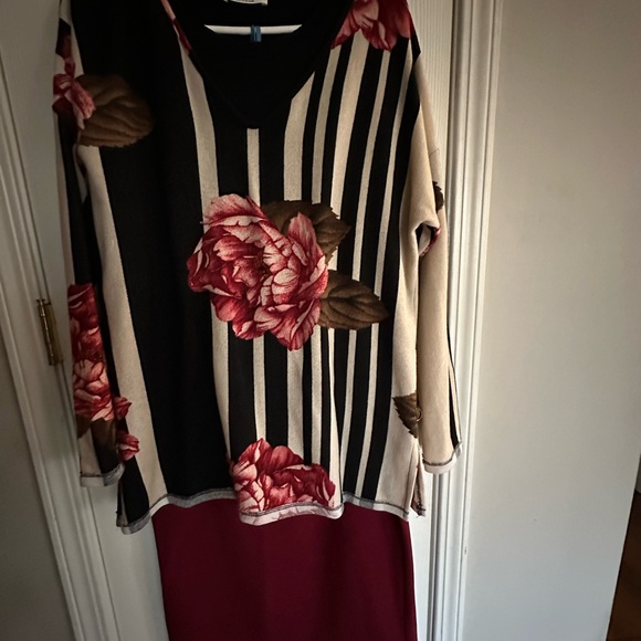 Forever and Now , MOA, Zenana Dresses & Skirts - Modest 3pc outfit Now& Forever Black& Cream Floral Long Sleeve tunic, skirt set